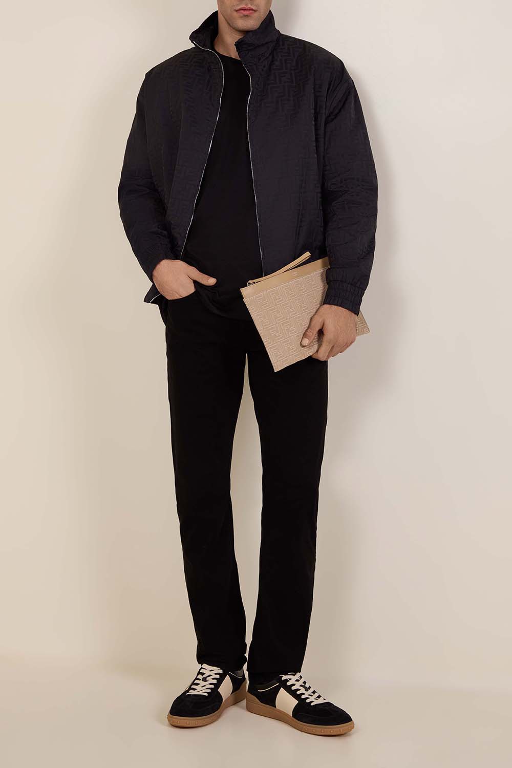 ז'קט ניילון